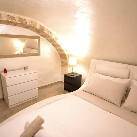 House 78 * Μπάρι